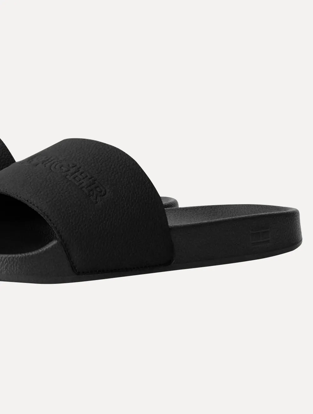 Chinelo Tommy Hilfiger Tumble Pool Slide Preto