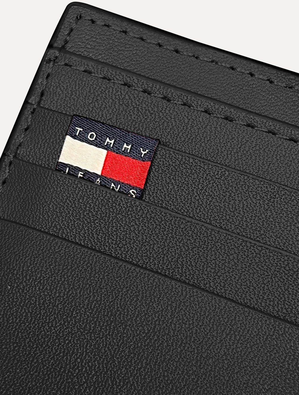 Carteira Tommy Jeans Heritage Red Couro Preta
