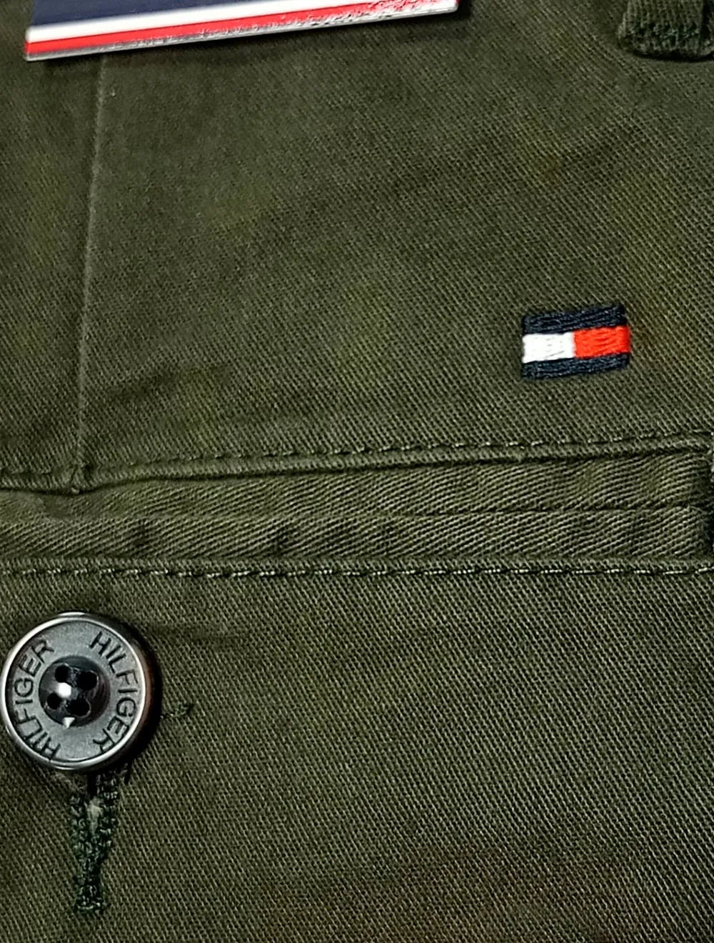 Calça Tommy Hilfiger Masculina de Sarja Brooklyn Verde Militar