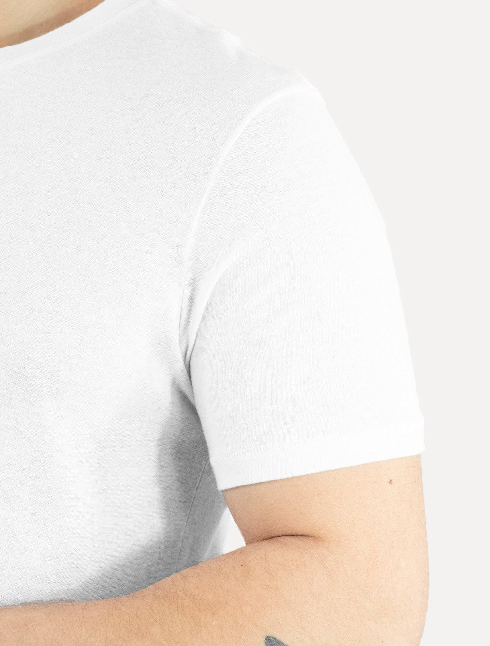 Camiseta Osklen Masculina Slim Light E-basics II Branca
