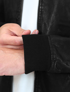 Jaqueta Dixen PU Bomber Capuz Zíper Frontal Preto