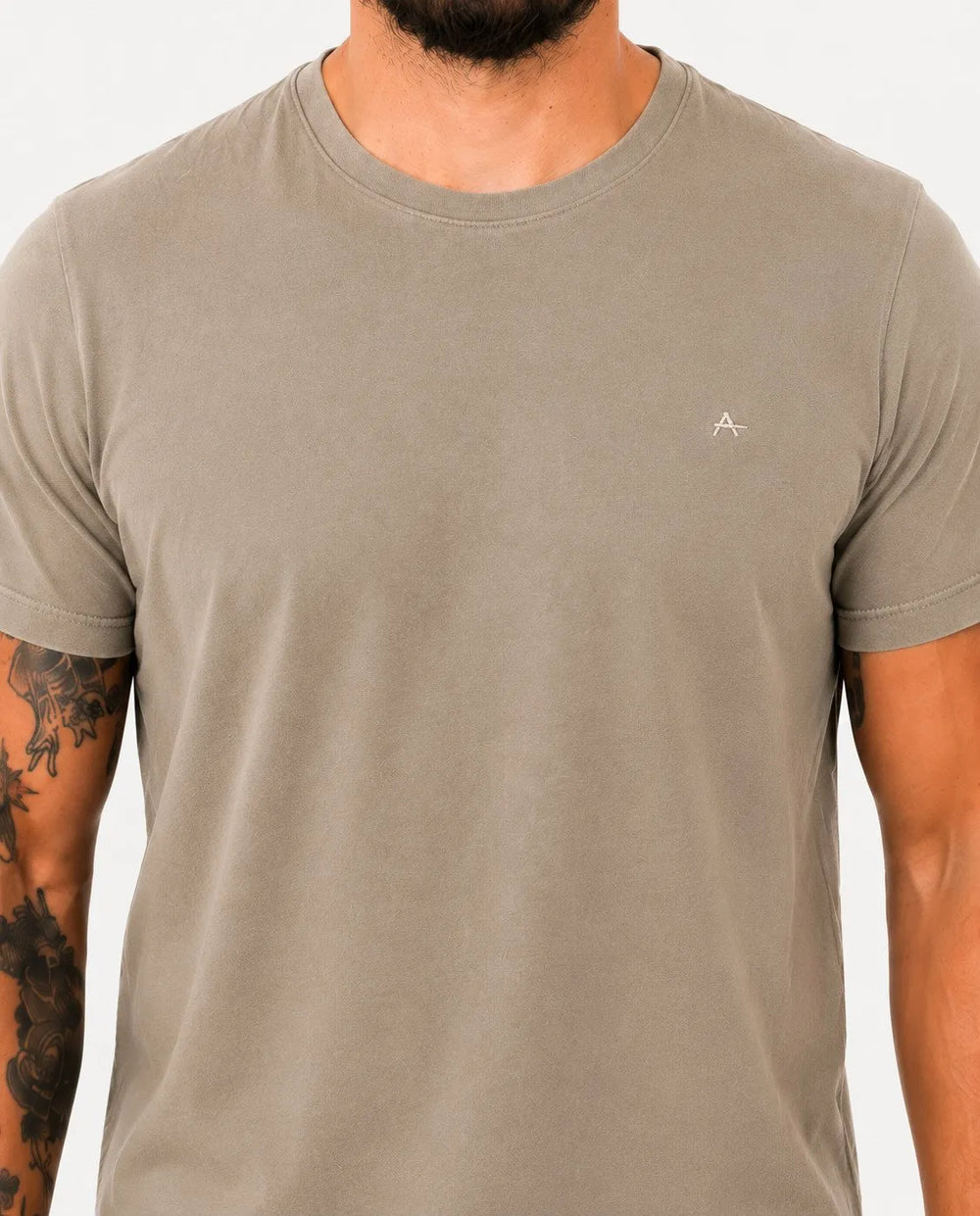 Camiseta Aramis Masculina Basic Lisa Mono Icon Areia Médio
