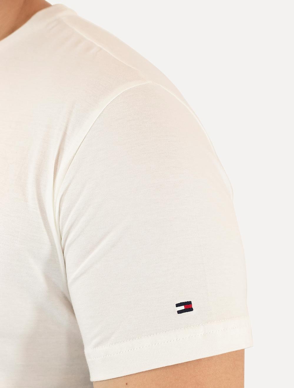 Camiseta Tommy Hilfiger Masculina Regular Global Stripe Branca