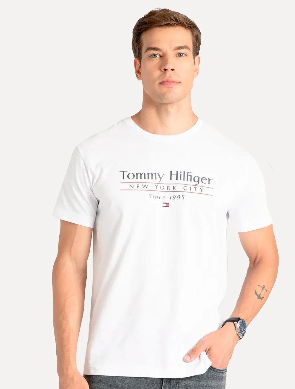 Camiseta Tommy Hilfiger Masculina Center Stack Branca