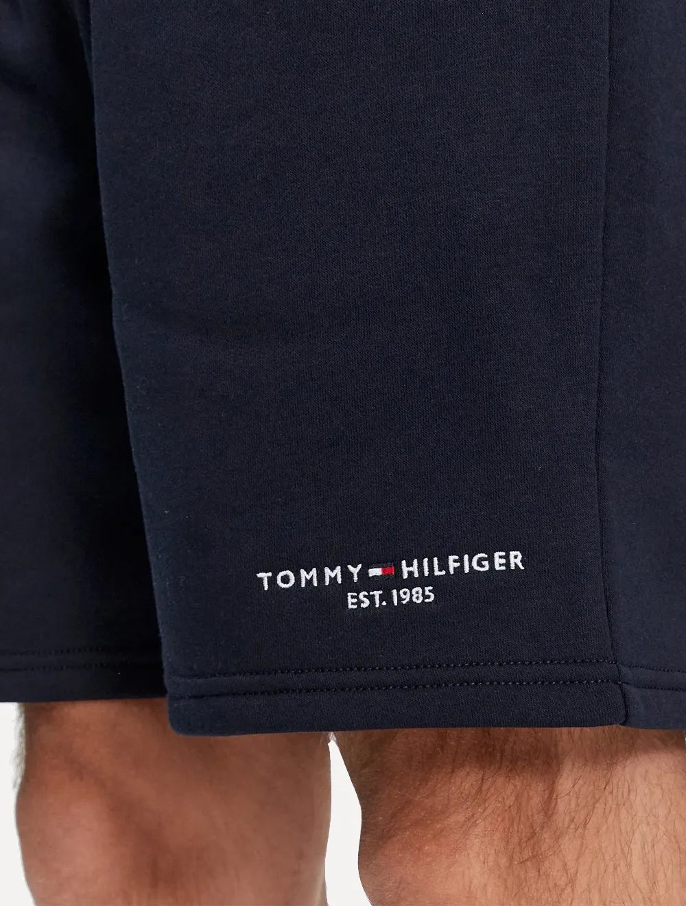 Bermuda Tommy Hilfiger Moletom Masculina Small Logo Preta