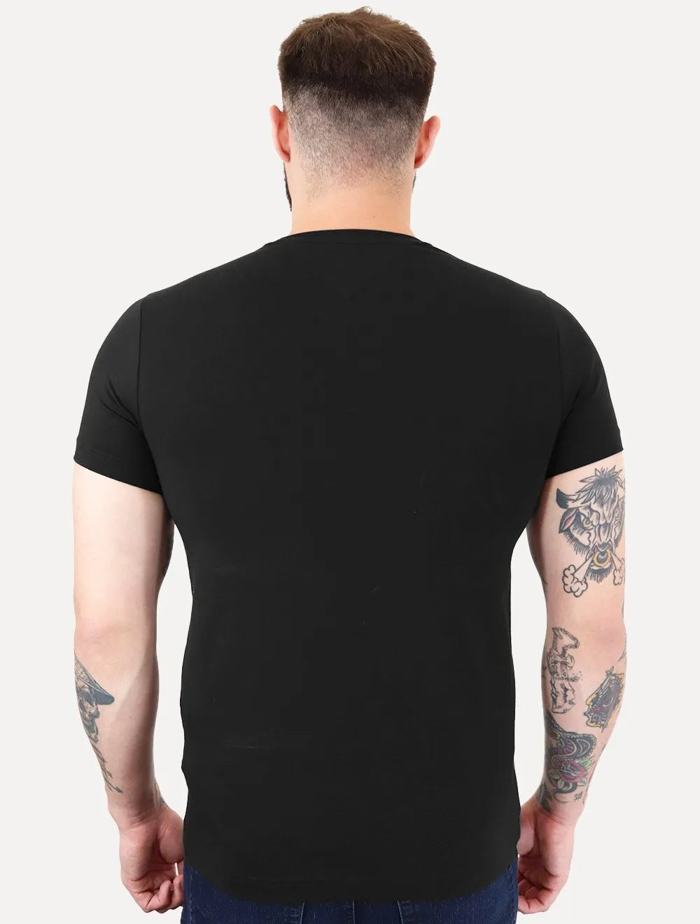 Camiseta Tommy Hilfiger Masculina Slim Fit Essential Stretch Preta