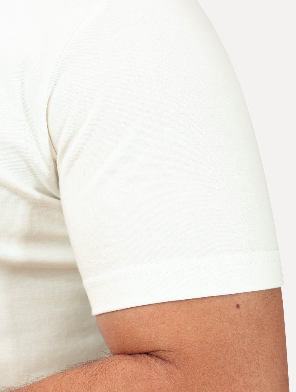 Camiseta K&J Black Premium Slim Suedine Egípcio Off White