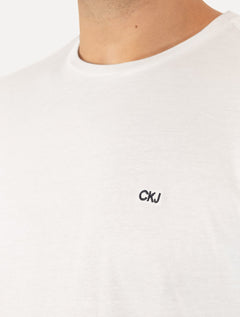 Camiseta Calvin Klein Jeans Masculina  CKJ Bordado Peito Branca