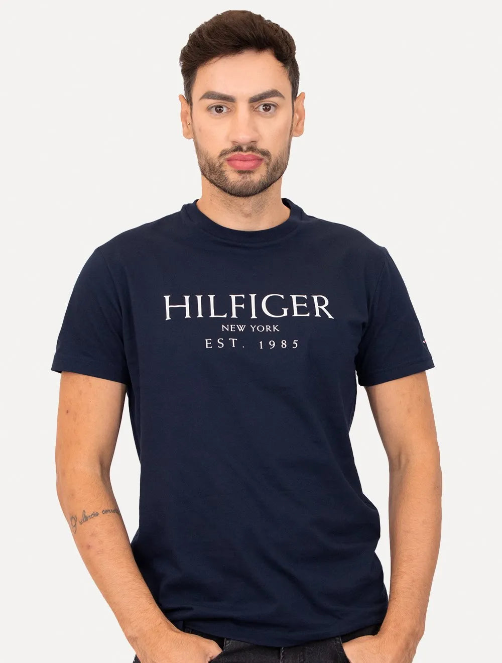 Camiseta Tommy Hilfiger Masculina Big Logo Est.1985 Azul Marinho