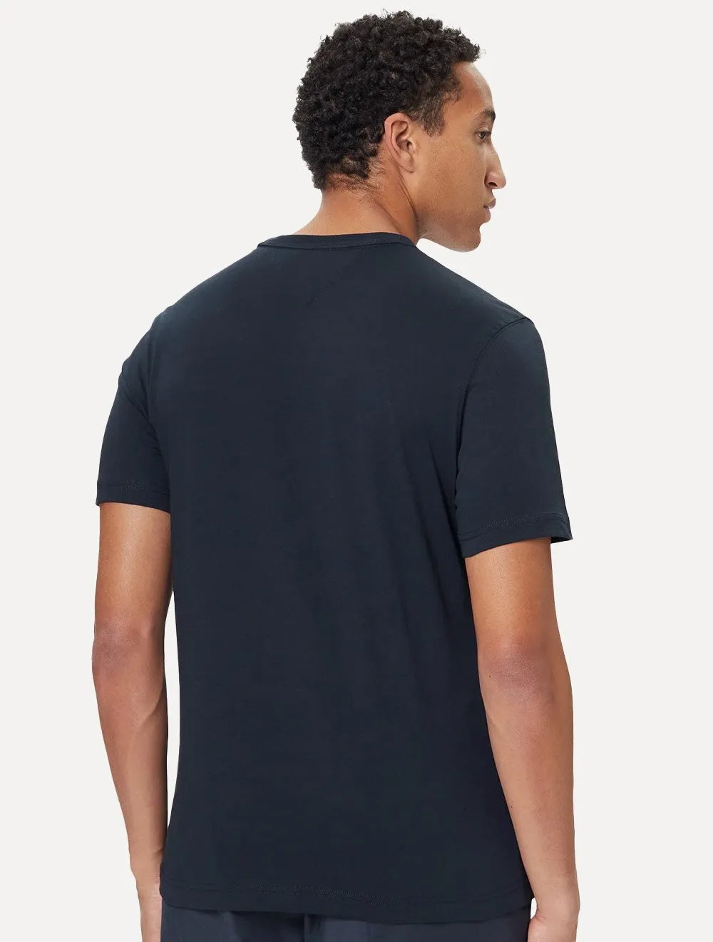 Camiseta Tommy Hilfiger Masculina Regular Small Crest Outline Azul Marinho