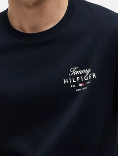 Camiseta Tommy Hilfiger Masculina Brand Love Signature Logo Azul Marinho