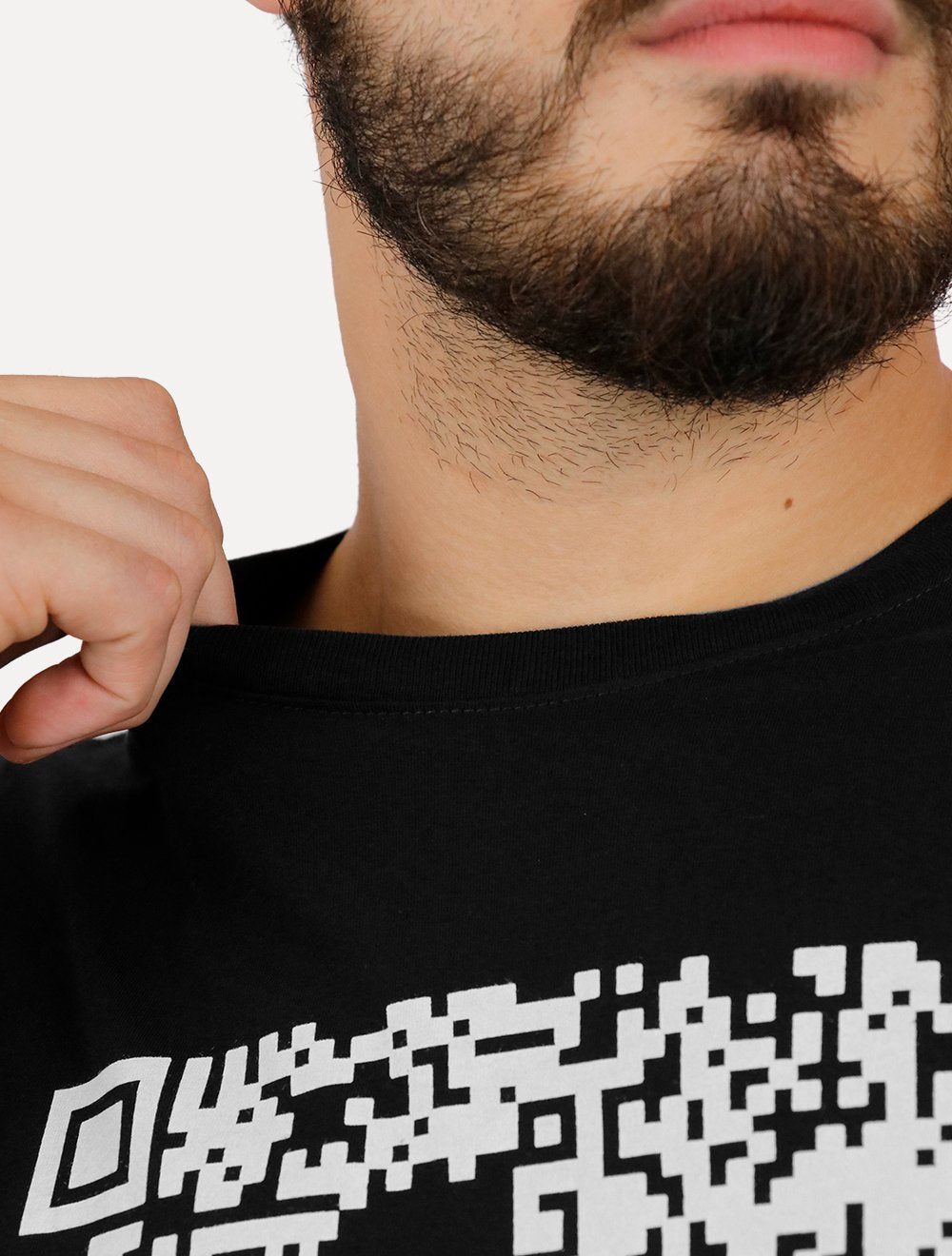 Camiseta Reserva Masculina Regular Greenk QR Code Preta