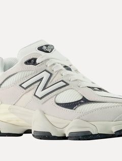 Tênis New Balance 9060 Off-White/ Branco