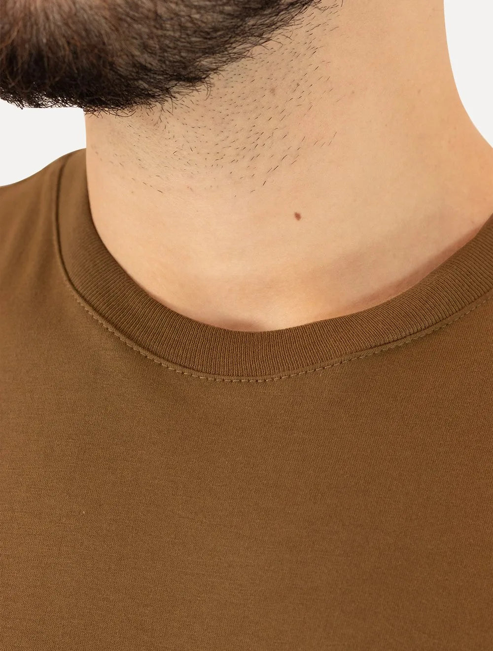 Camiseta Tommy Jeans Masculina Embroidered Signature Marrom