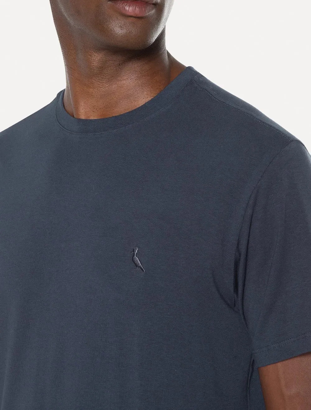 Camiseta Reserva Masculina Super Slim C-Neck Azul Marinho