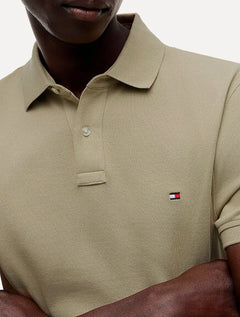 Polo Tommy Hilfiger Masculina Slim Piquet 1985 Cáqui Médio