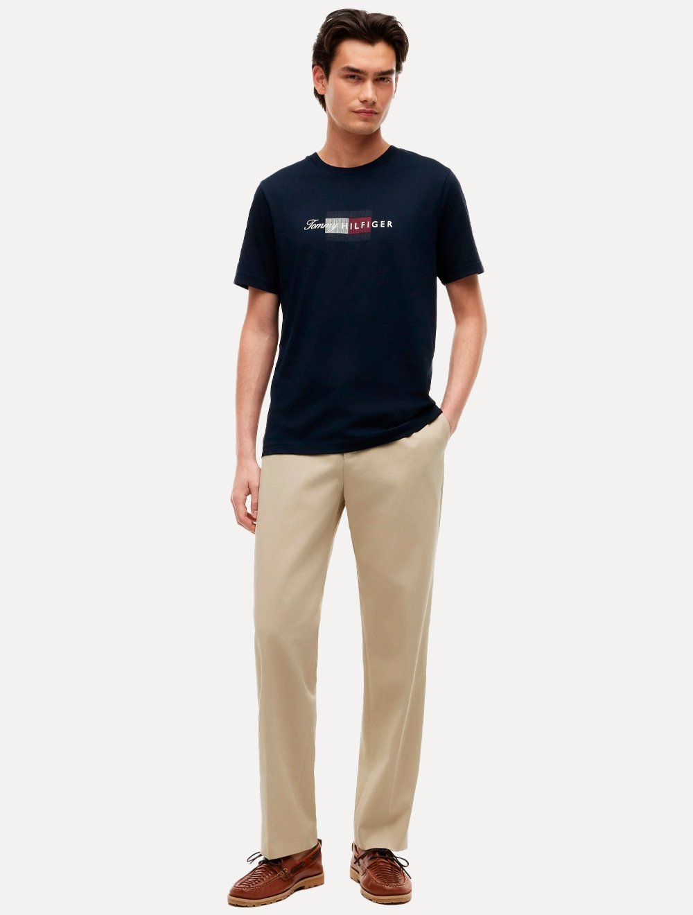 Camiseta Tommy Hilfiger Masculina Brand Love Big Graphic Azul Marinho