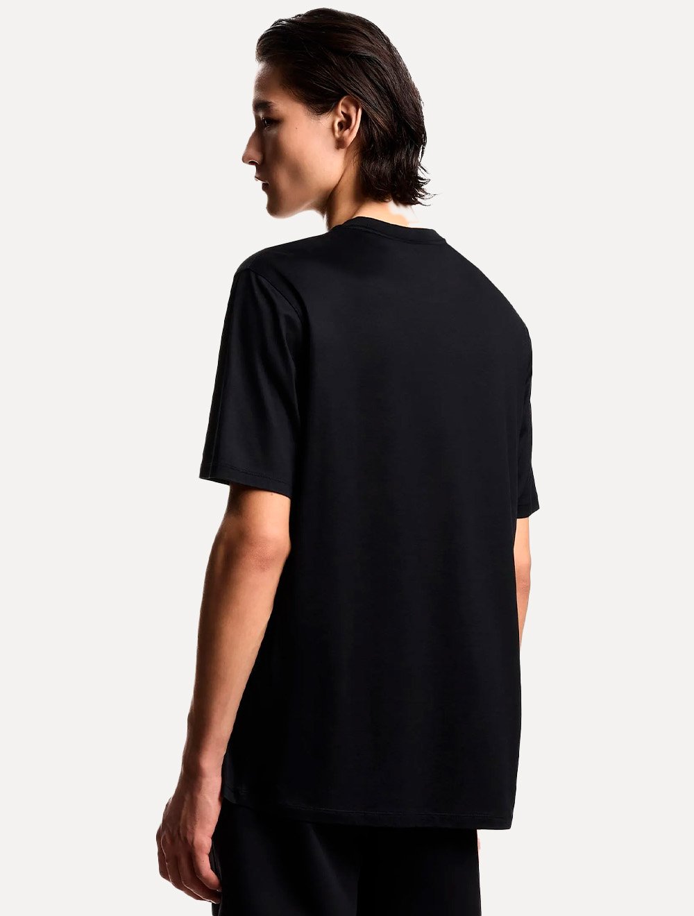 Camiseta Emporio Armani Masculina Essential Embroidery Logo Preta