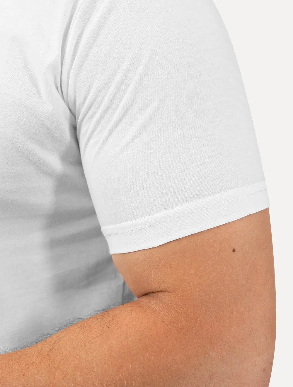 Camiseta King & Joe Masculina Pima Touch Logo Peito Branca