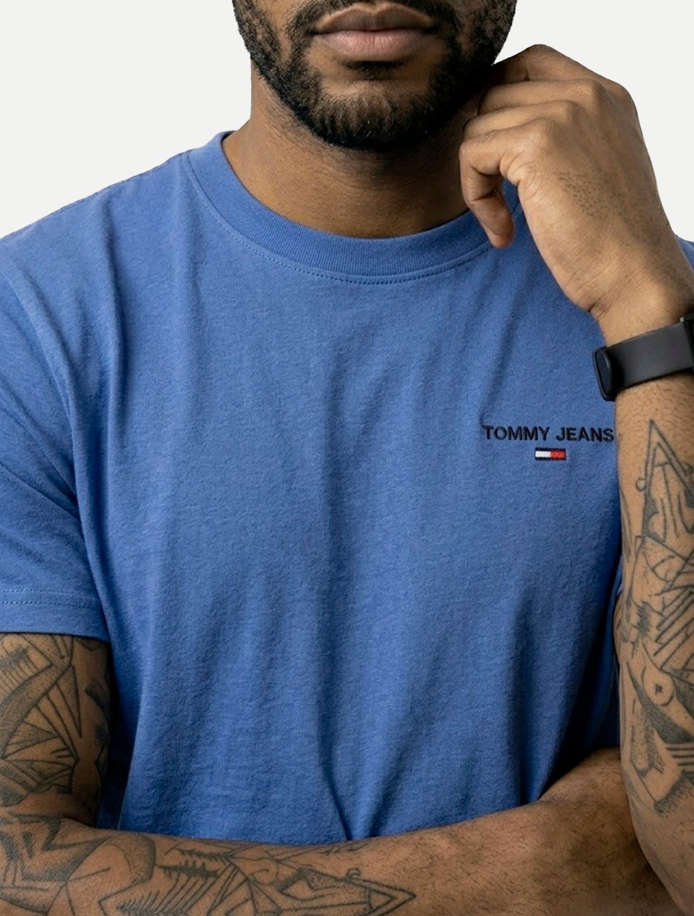 Camiseta Tommy Jeans Masculina Slim Linear Chest Azul Médio