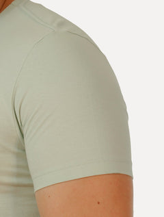 Camiseta Guess Masculina Los Angeles Tropical Verde Claro