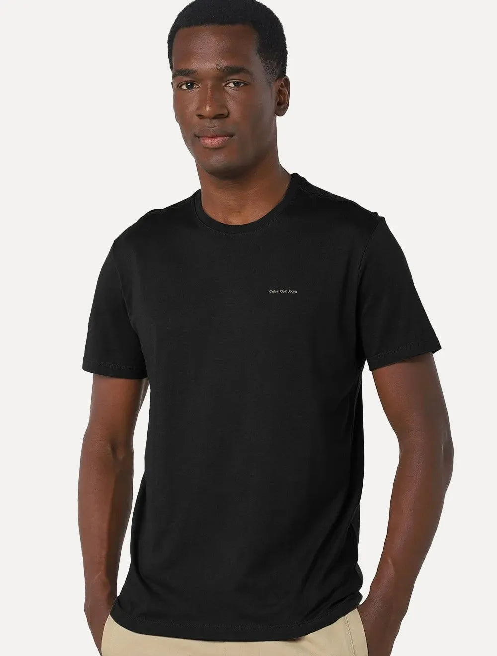 Kit Camisetas Calvin Klein Jeans | Light New Nape Preta/Azul Marinho