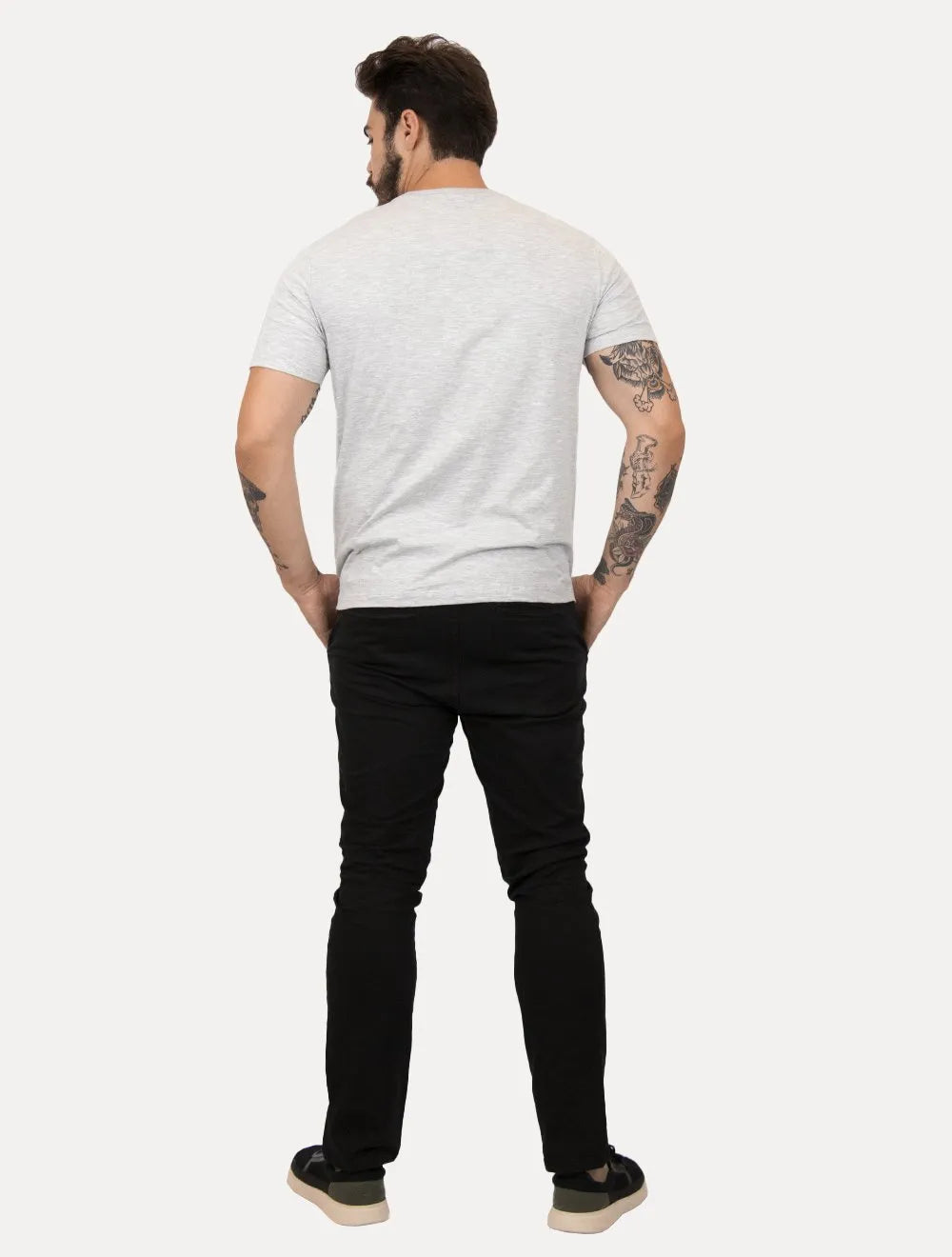 Camiseta Calvin Klein Masculina V-Neck Logo Flamê Cinza Mescla