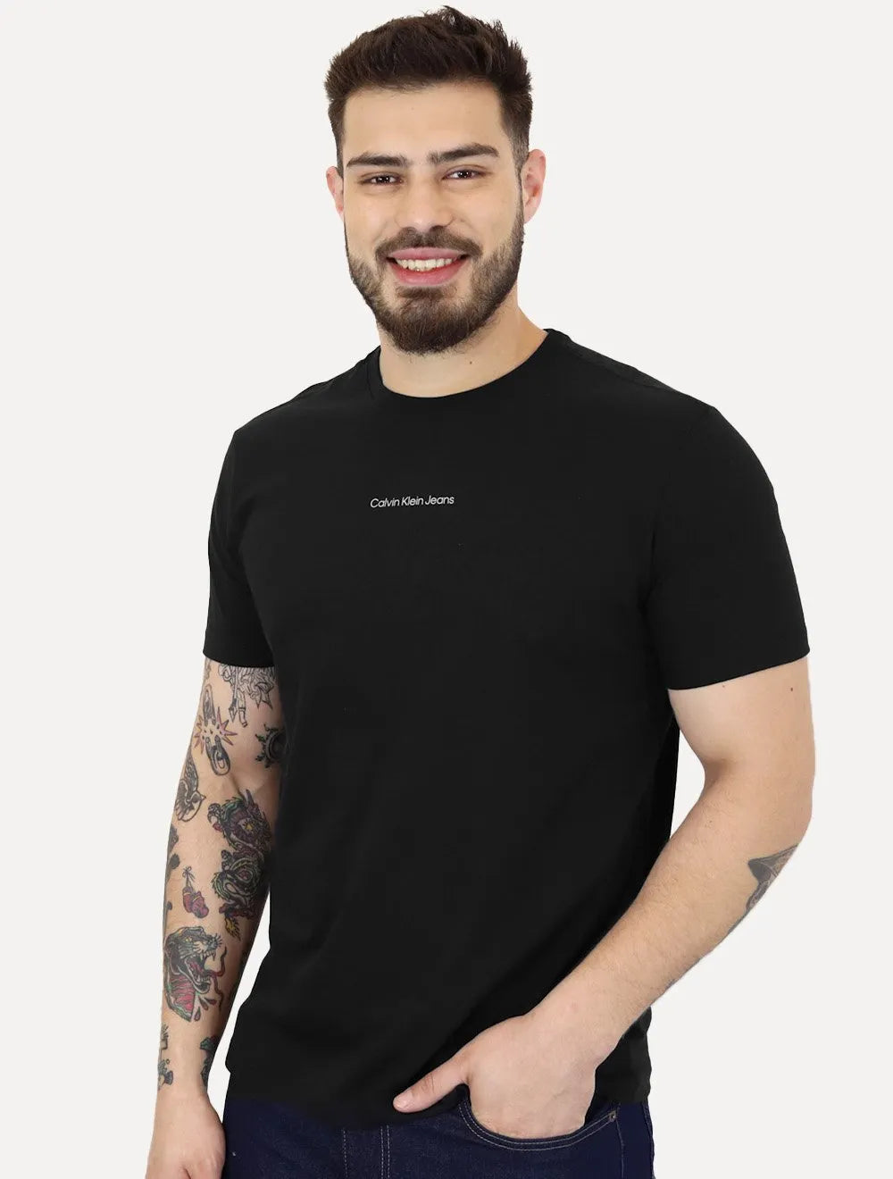 Camiseta Calvin Klein Jeans Masculina Institutional Small Logo Preta