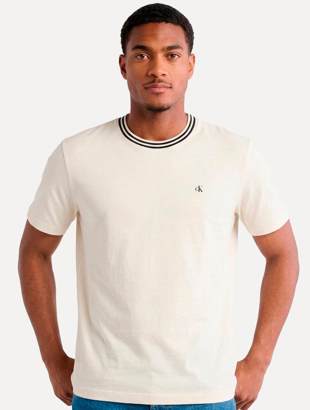 Camiseta Calvin Klein Masculina Cotton Friso Gola CK Logo Bordado Off White