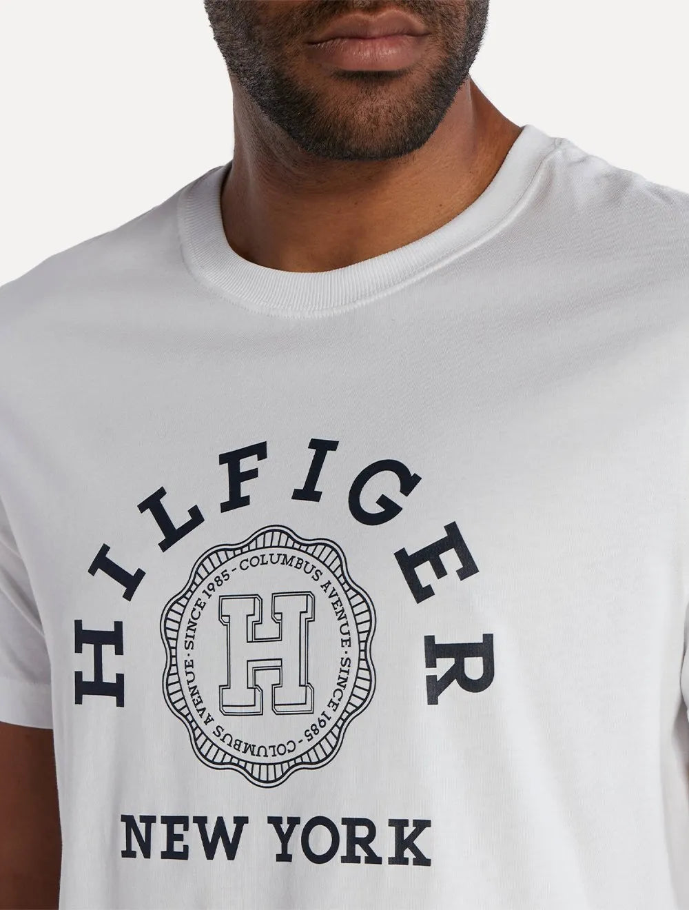 Camiseta Tommy Hilfiger Masculina Coin New York Logo Branco