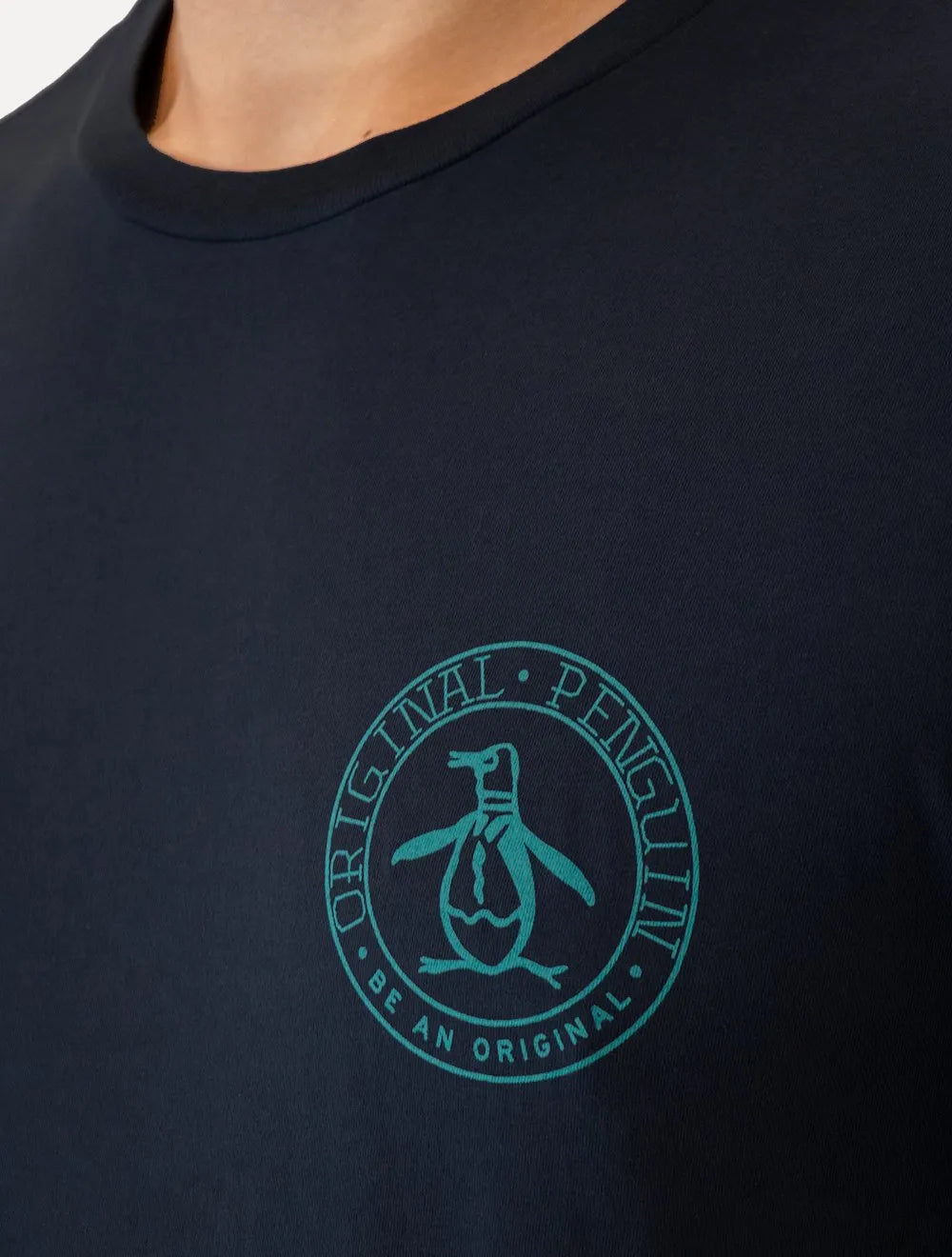 Camiseta Original Penguin Masculina Med Circle Logo Azul Marinho