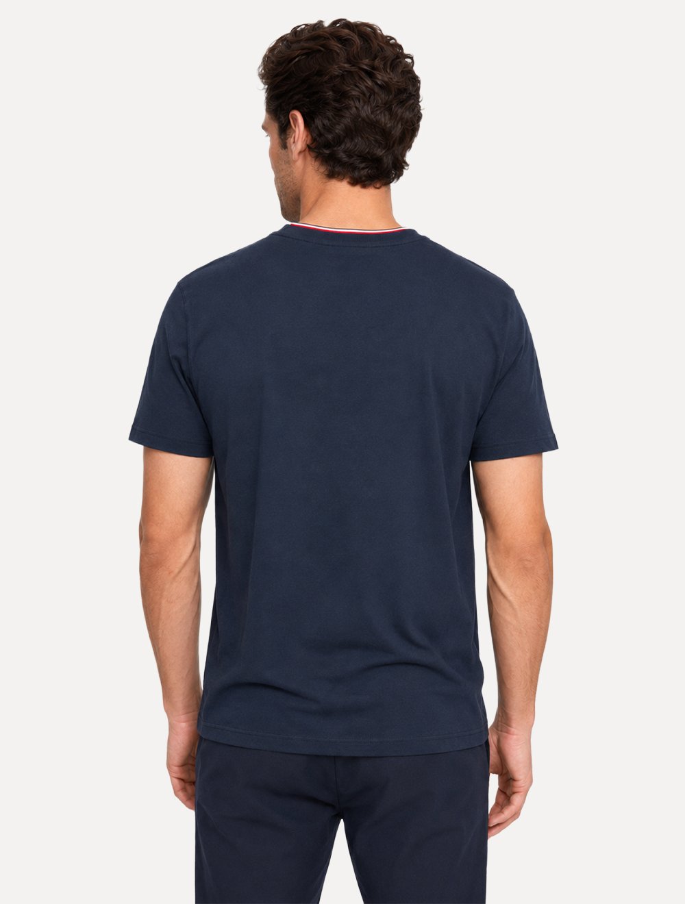 Camiseta Tommy Hilfiger Masculina Brand Love Signature Azul Marinho