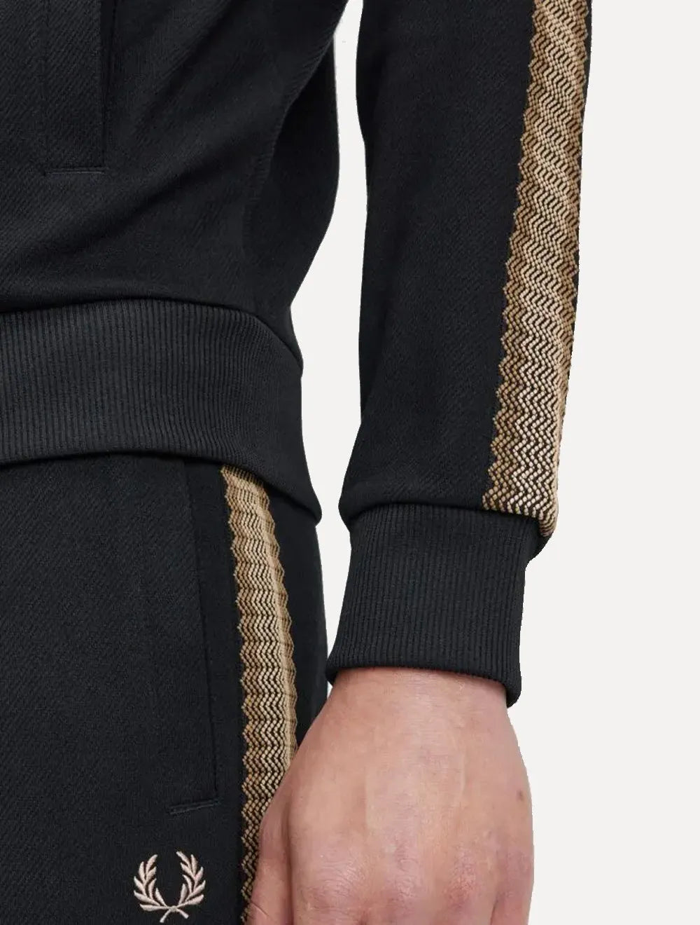 Jaqueta Fred Perry Masculina Crochet Taped Track Preta