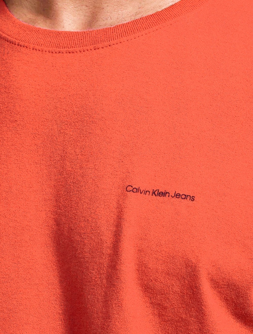 Camiseta Calvin Klein Jeans Masculina Dark New Logo Laranja Escuro