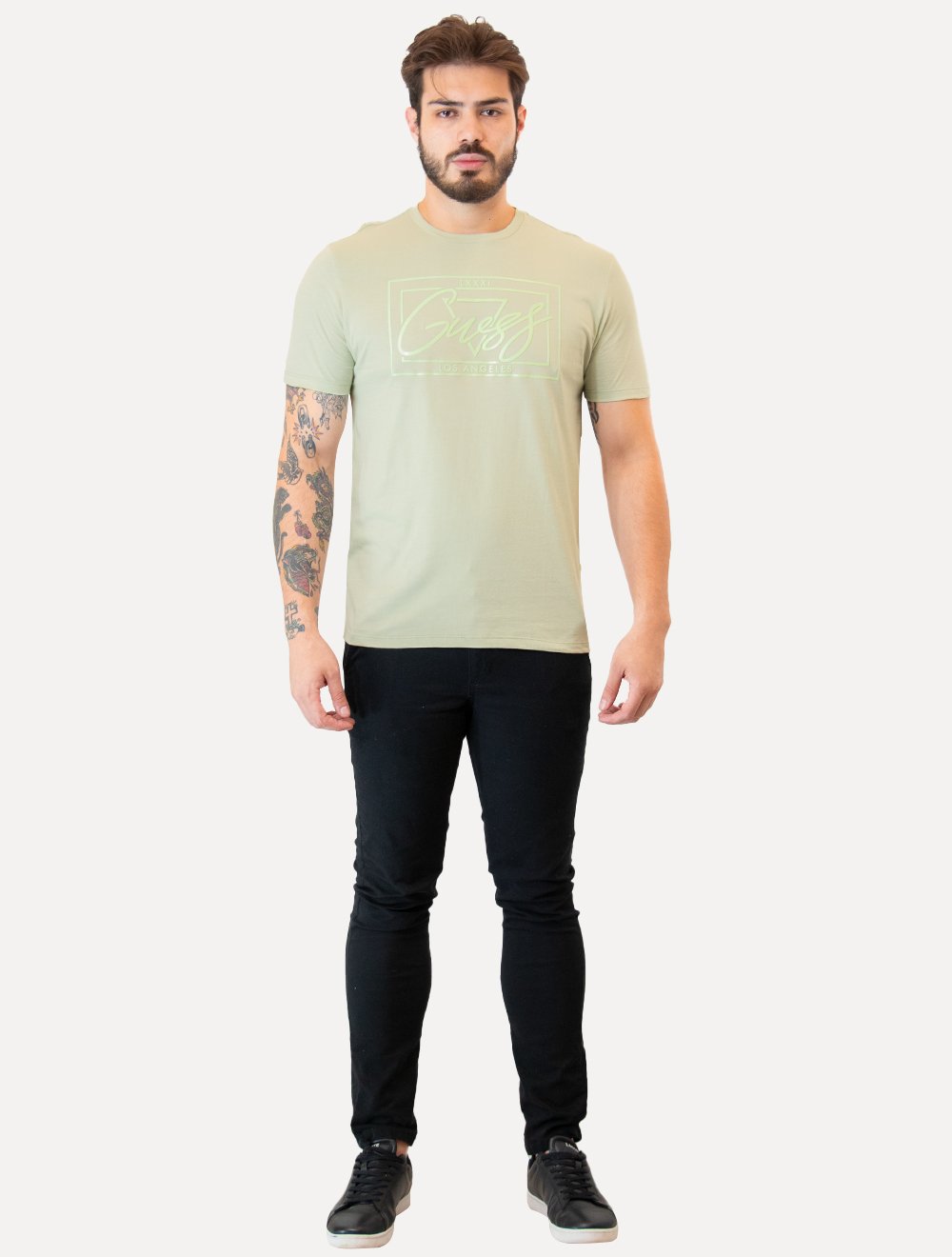 Camiseta Guess Masculina Los Angeles Cursive Relevo Verde Claro