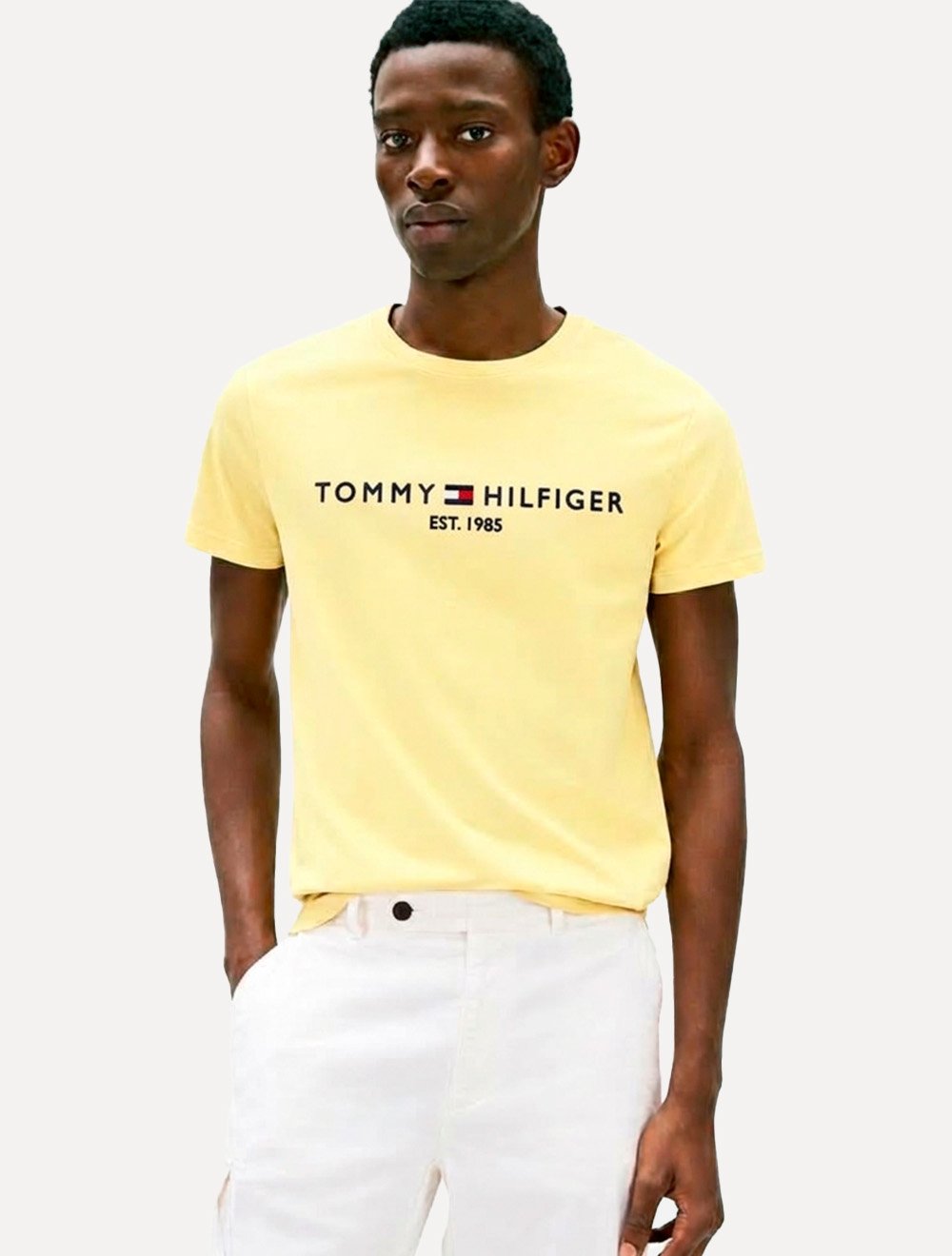 Camiseta Tommy Hilfiger Masculina Core Logo Tee Amarela