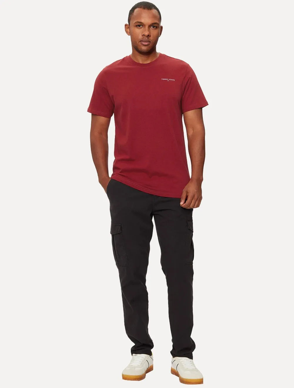 Camiseta Tommy Jeans Masculina Slim Linear Chest Vermelho Escuro