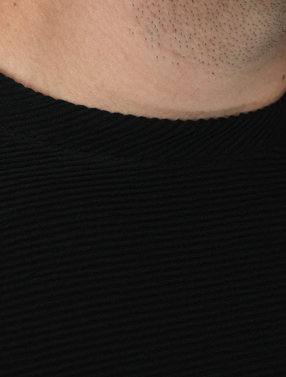 Camiseta Calvin Klein Jeans Masculina Listras Relevo Lisa Preta