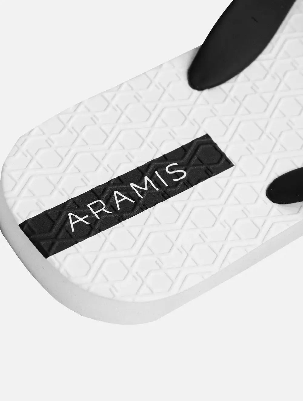 Chinelo Aramis Masculino ARM1139 Box Cabedal Logo Branco