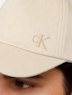 Boné Calvin Klein Jeans 6 Gomos CK Cáqui Claro