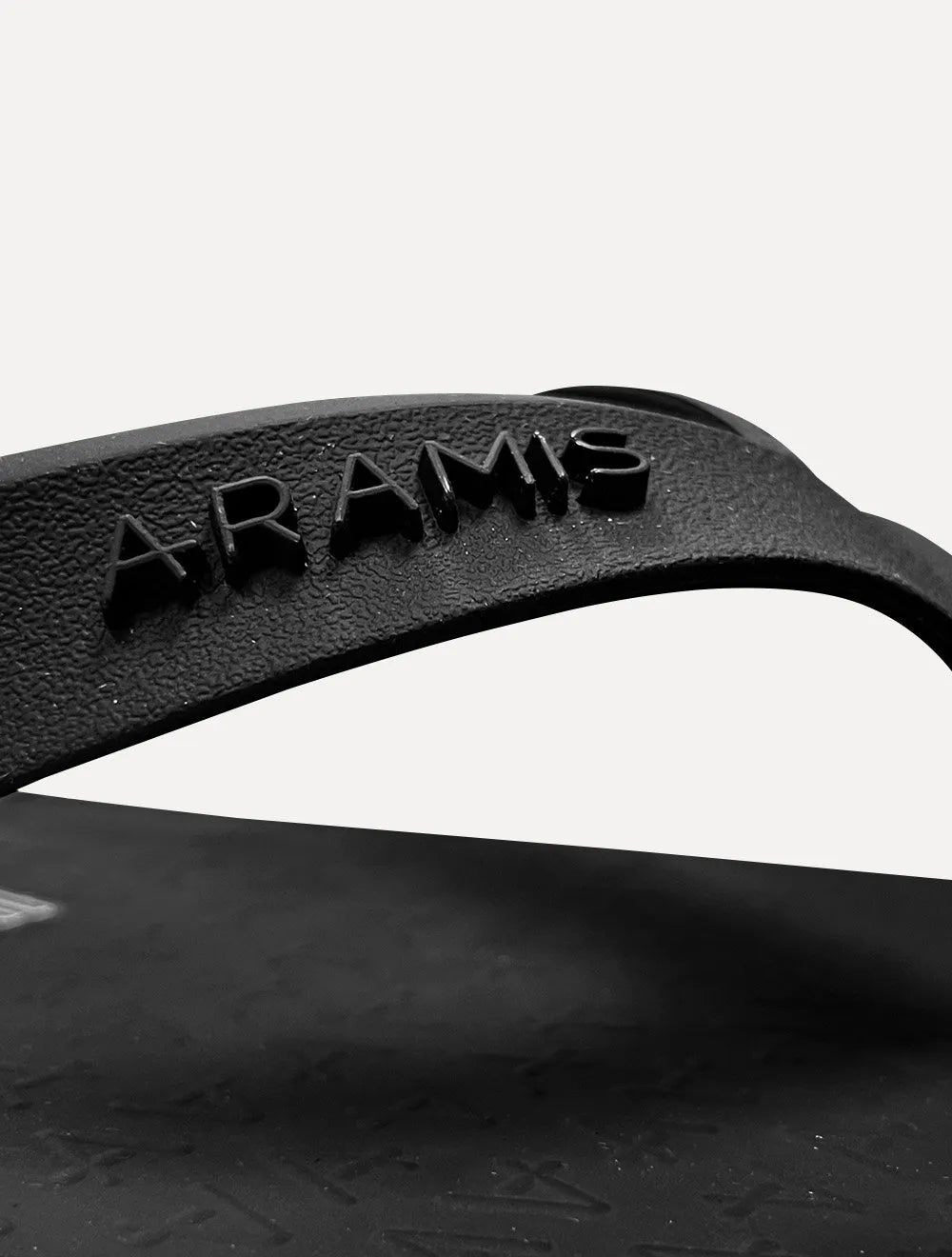 Chinelo Aramis Masculino ARM1144 London Preto