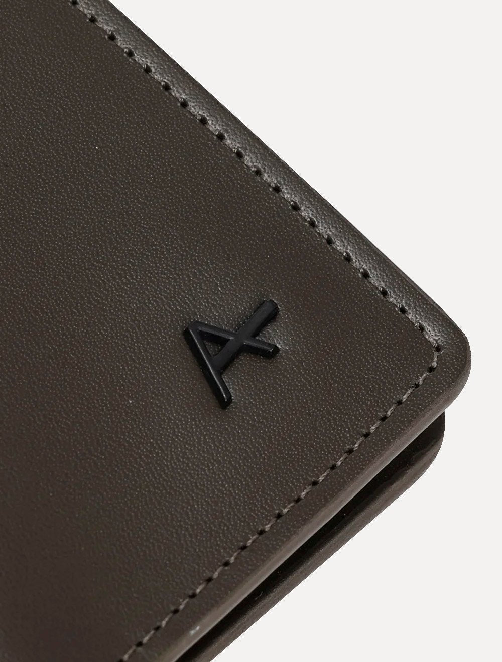 Carteira Aramis Masculina Couro Slim Basic Vertical Marrom Café