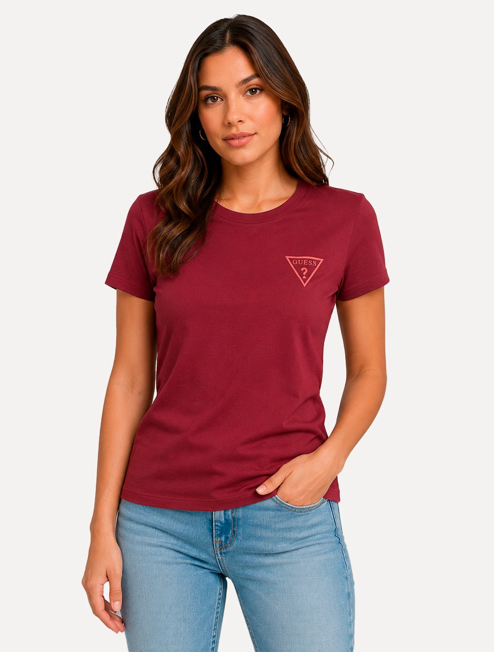 Camiseta Guess Feminina Chest Rubber Logo Vermelho Escuro