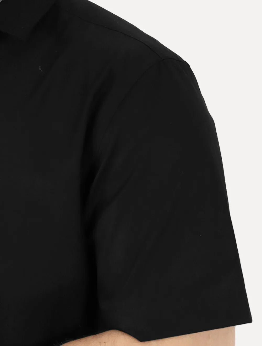 Camisa Dudalina Masculina Manga Curta Comfort Superfine Cotton Dark Logo Lisa Preta