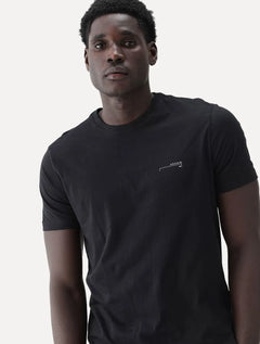 Camiseta Aramis Masculina Estampa Assinatura Peito Preta