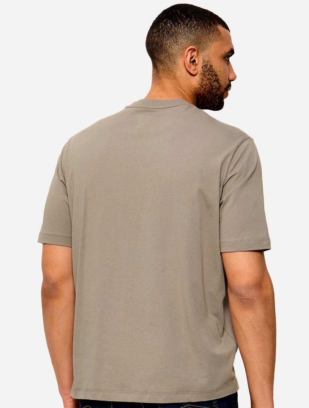 Camiseta Armani Exchange Masculina Regular Fit Small Logo Icon Cáqui Médio