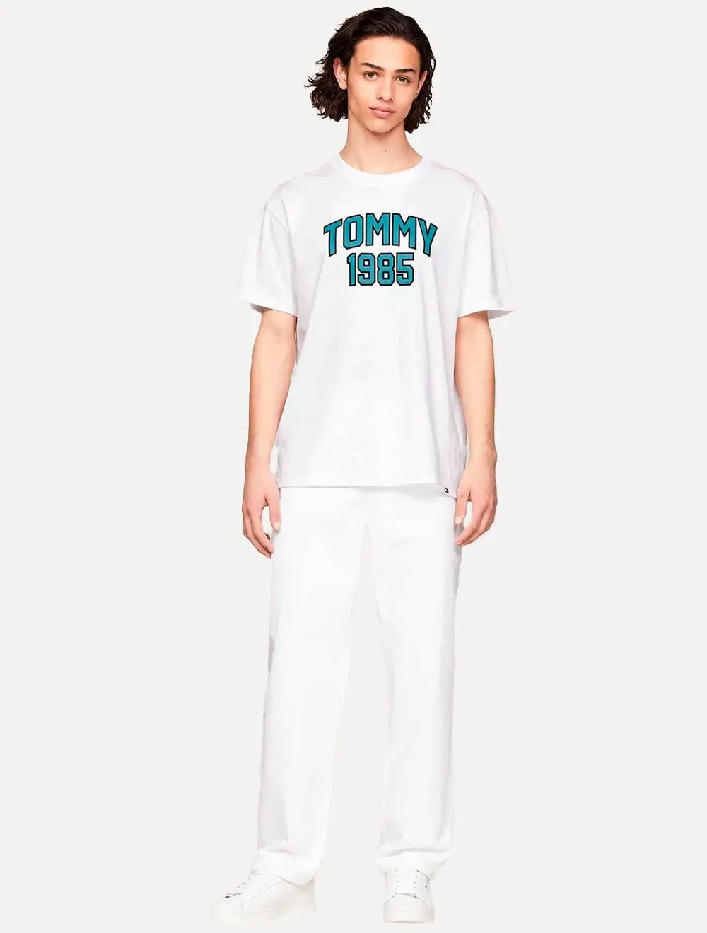 Camiseta Tommy Jeans Masculina Regular Varsity Arc Branca