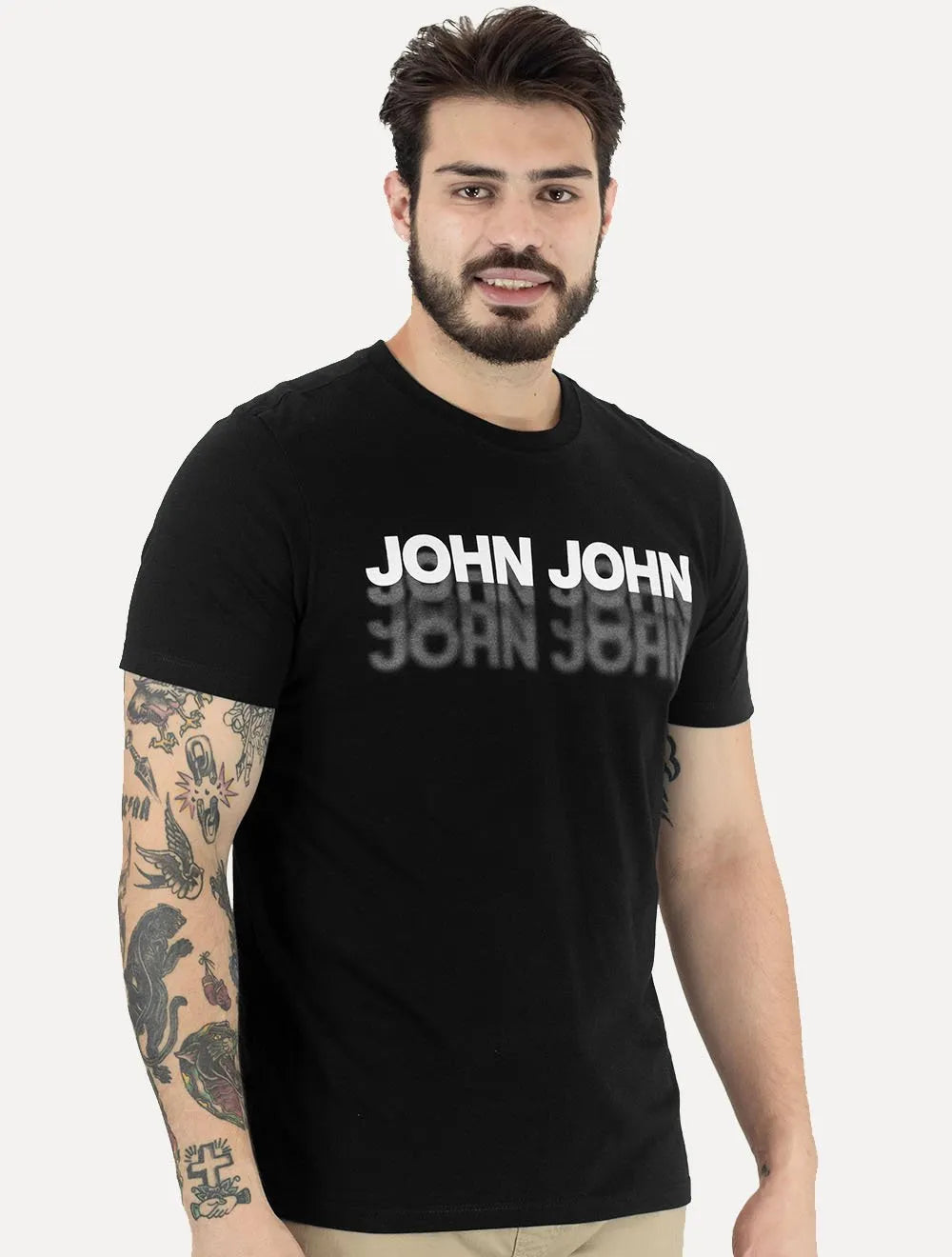 Camiseta John John Masculina Regular Logo Shadow Repeat Preta