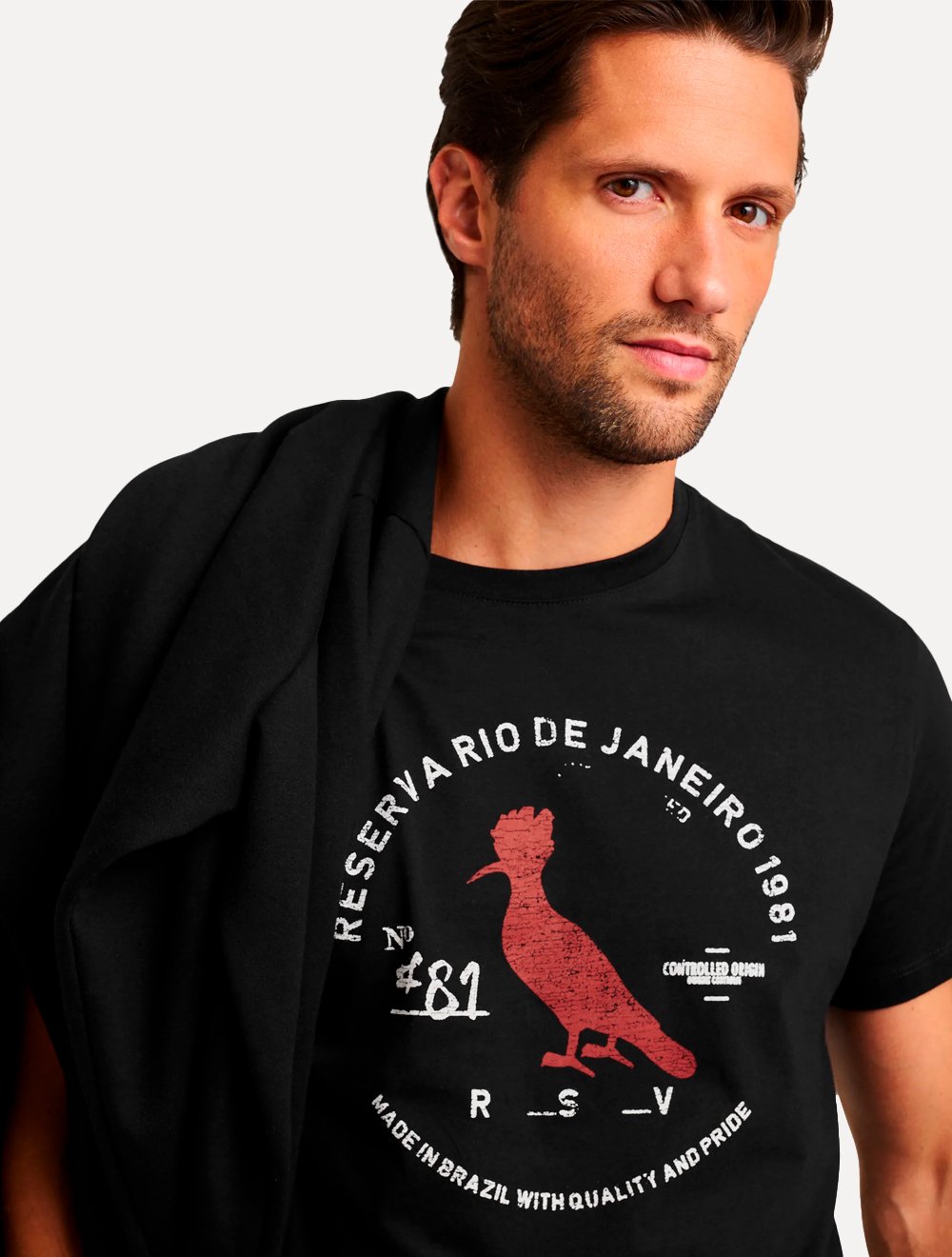 Camiseta Reserva Masculina Carimbo Gaze Color Preta