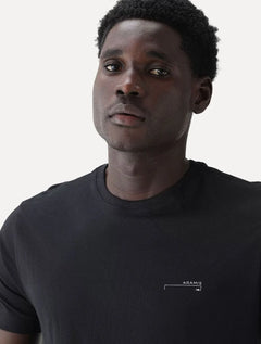 Camiseta Aramis Masculina Estampa Assinatura Peito Preta